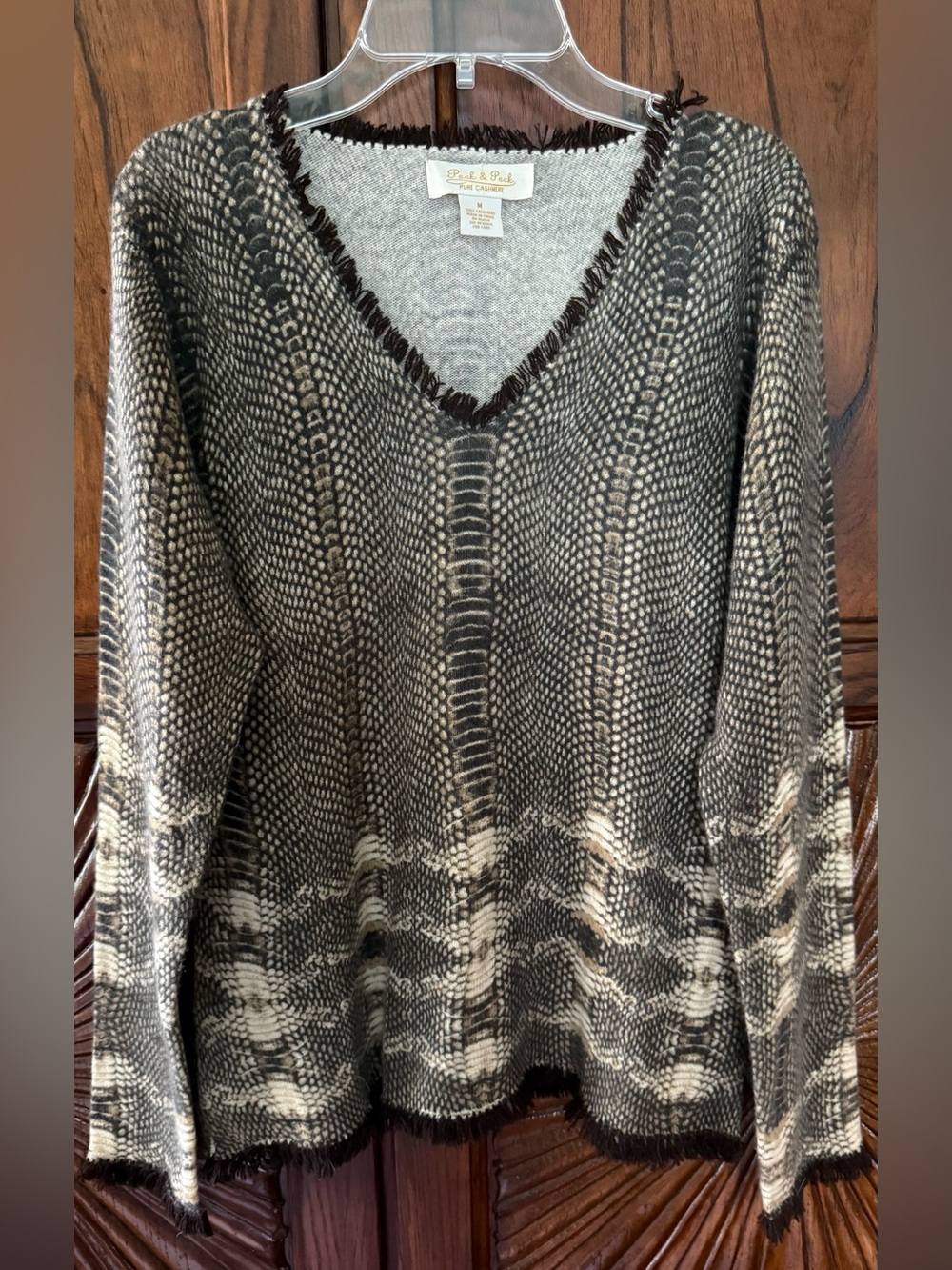 Peck & Peck Pure Cashmere V-Neck Patterned Knit Sweater - Size M